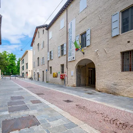 Guesthost - Shiny X3! Daire *