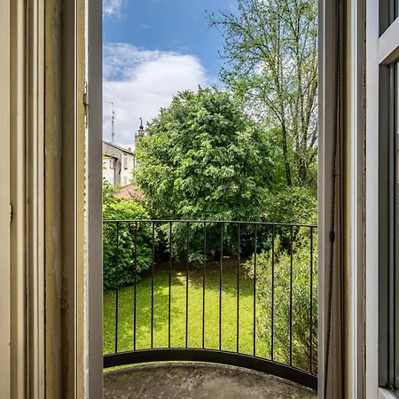 아파트 Guesthost - Shiny X3! *