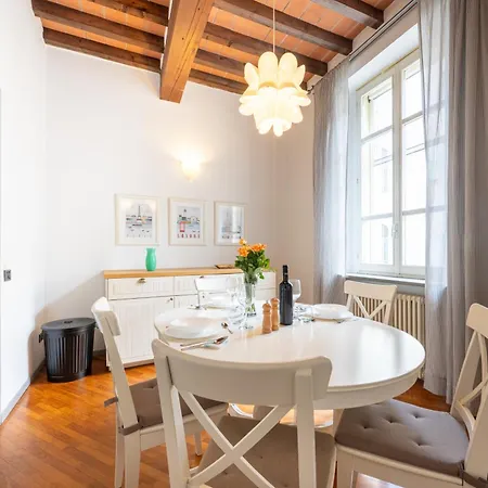 아파트 Guesthost - Shiny X3! *